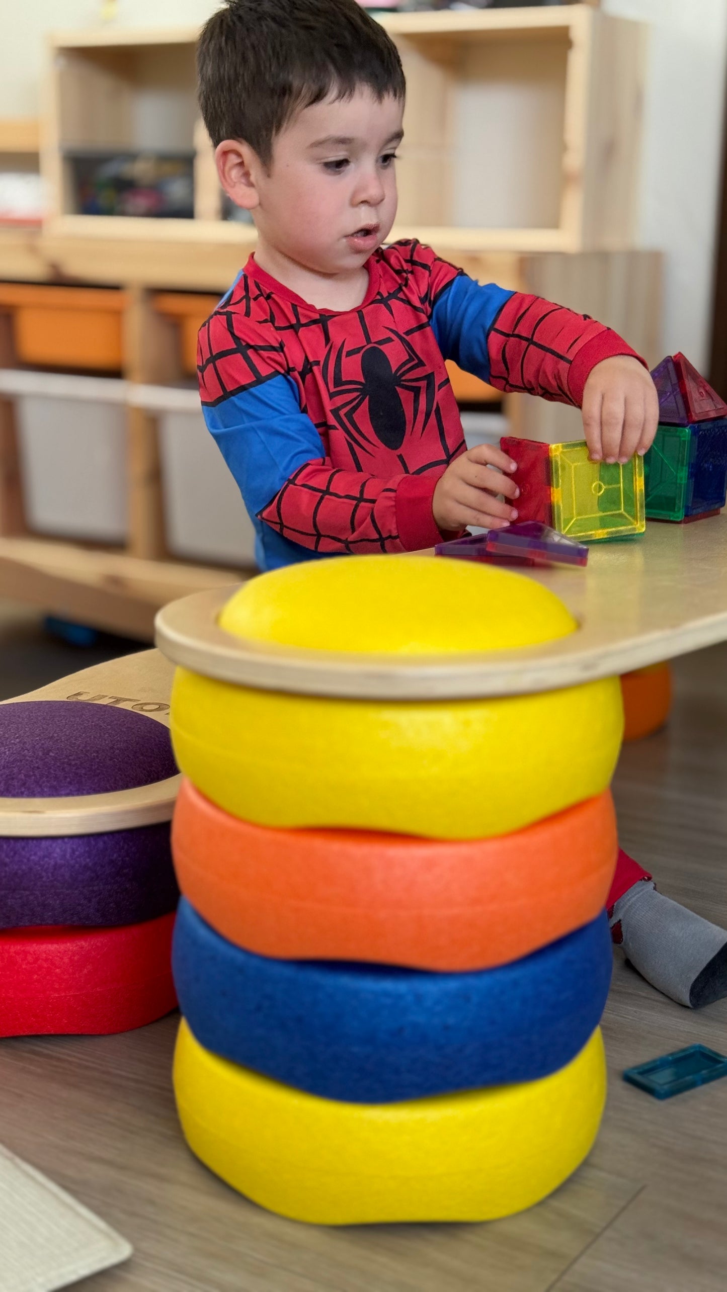 UTOPI CONNECT – Puentes de Madera para Juego Libre, Equilibrio y Circuitos Motrices