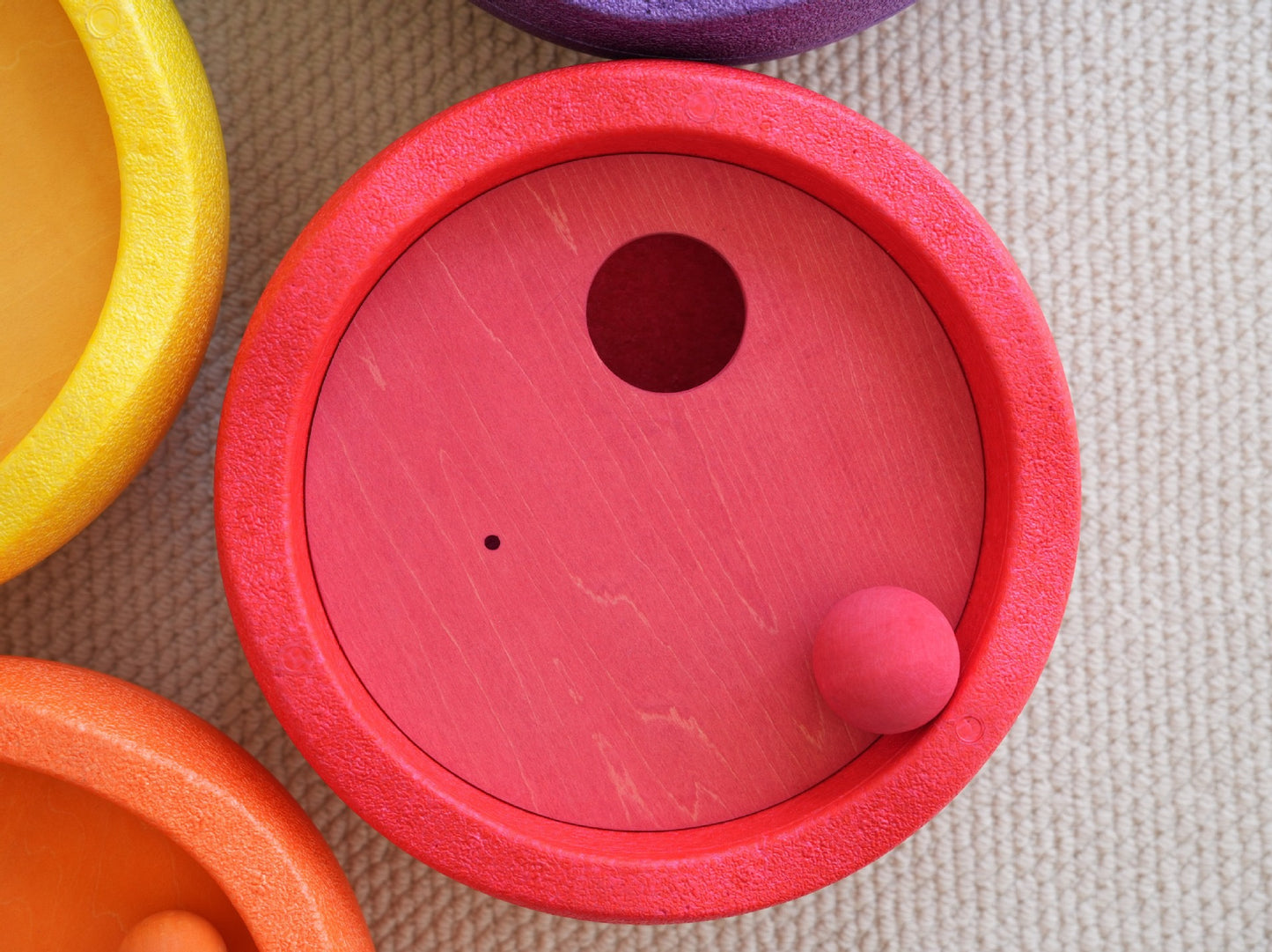 Discos Rodantes – Set sensorial de madera. Movimiento que Regula